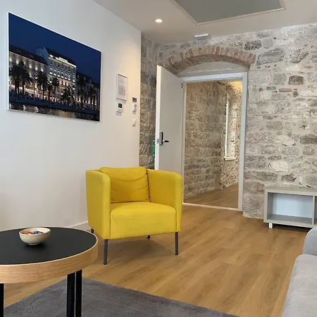 Ξενοδοχείο με διαμερίσματα Priuli Heritage 4*